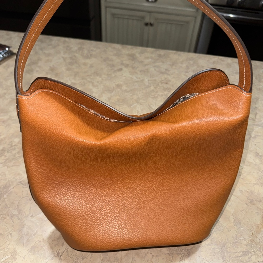 Vera Bradley Tan Shoulder Bag - Picture 6 of 8